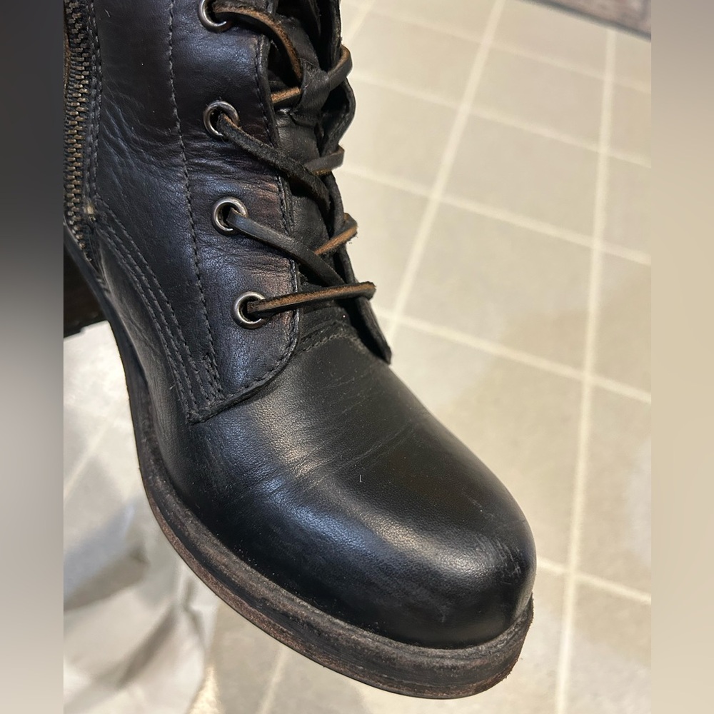 Frye Karen Tall Lace-Up Leather Boots black 7.5 - Picture 10 of 16